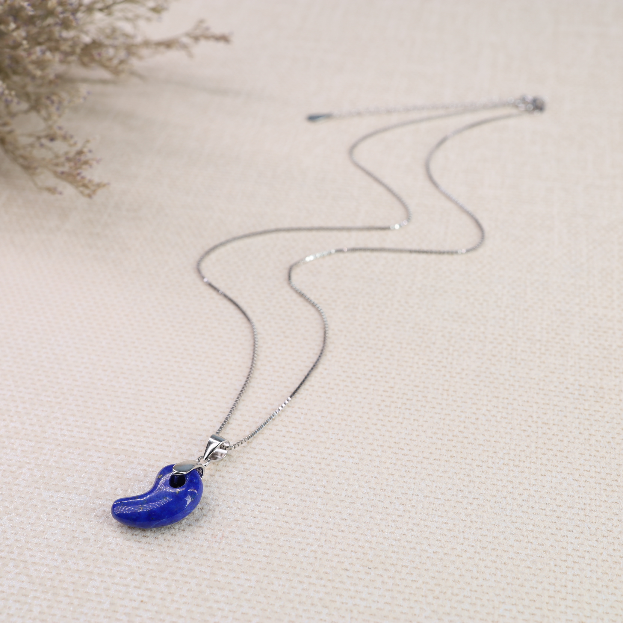 COAI Japanese Magatama Lapis lazuli Stones Grounding Pendant 925