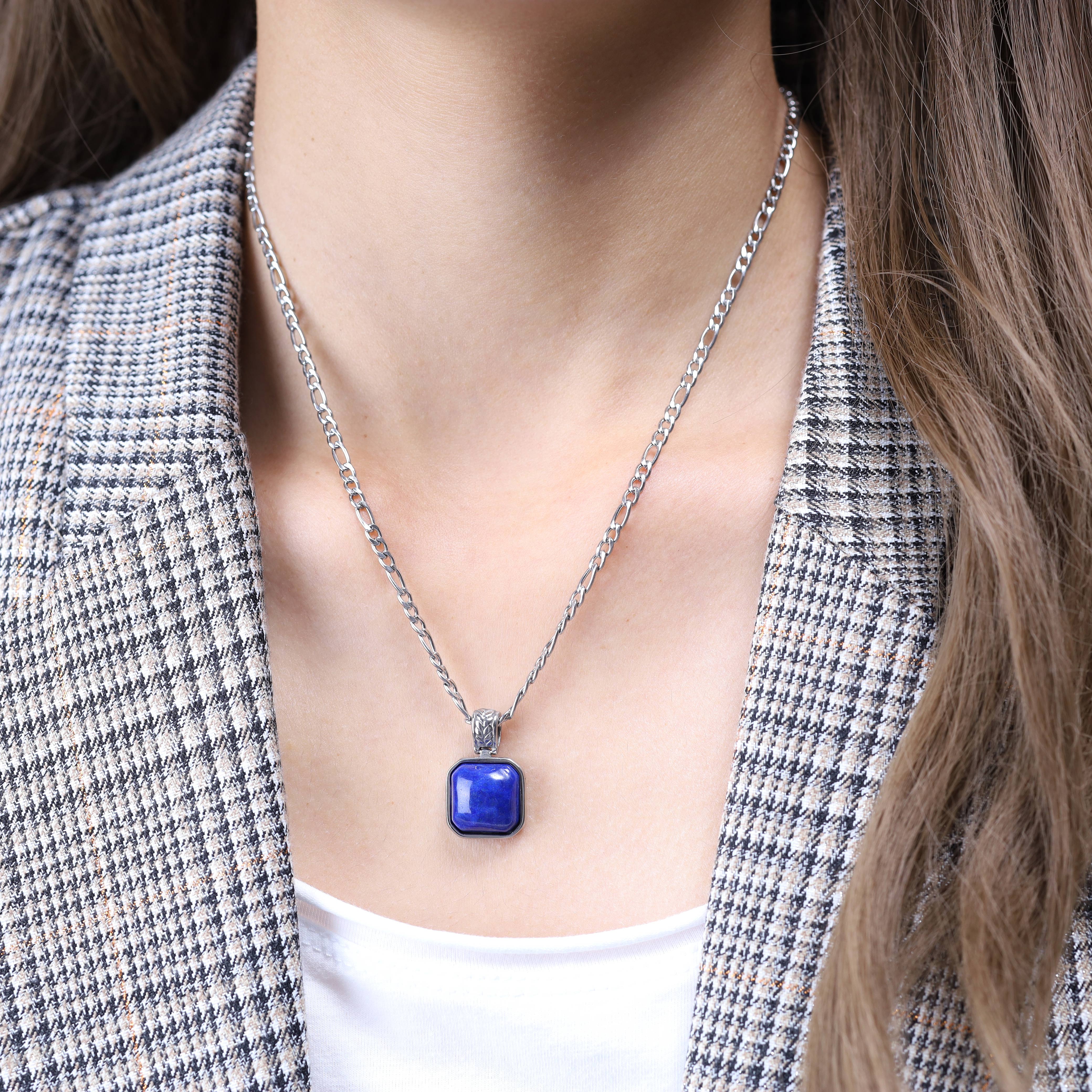 COAI-Lapis-Lazuli-Square-Pendant-Figaro 