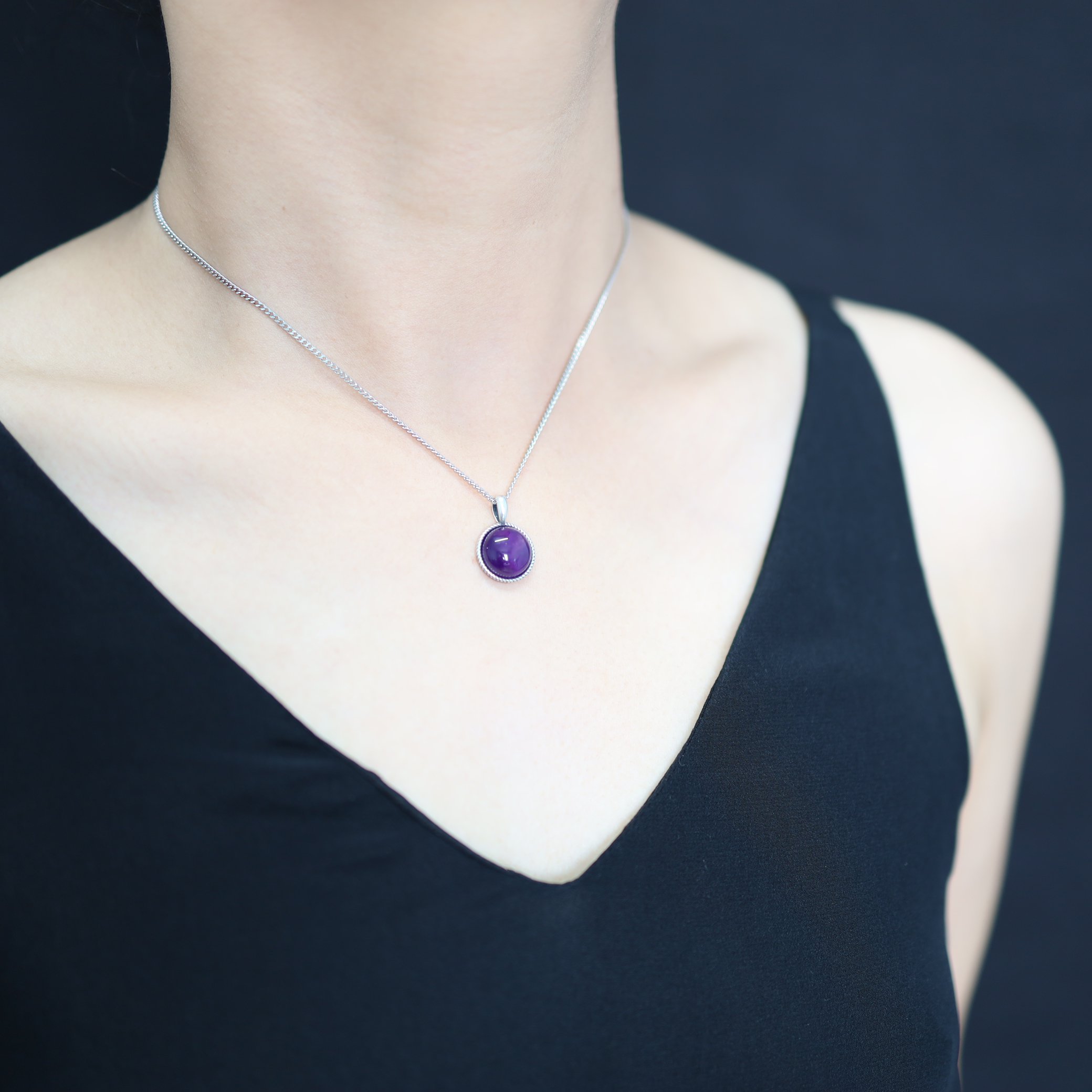 Pendentif Améthyste Sur Chaîne En Argent 925 - Bijou Argent Et Pierre Violette - Occasion