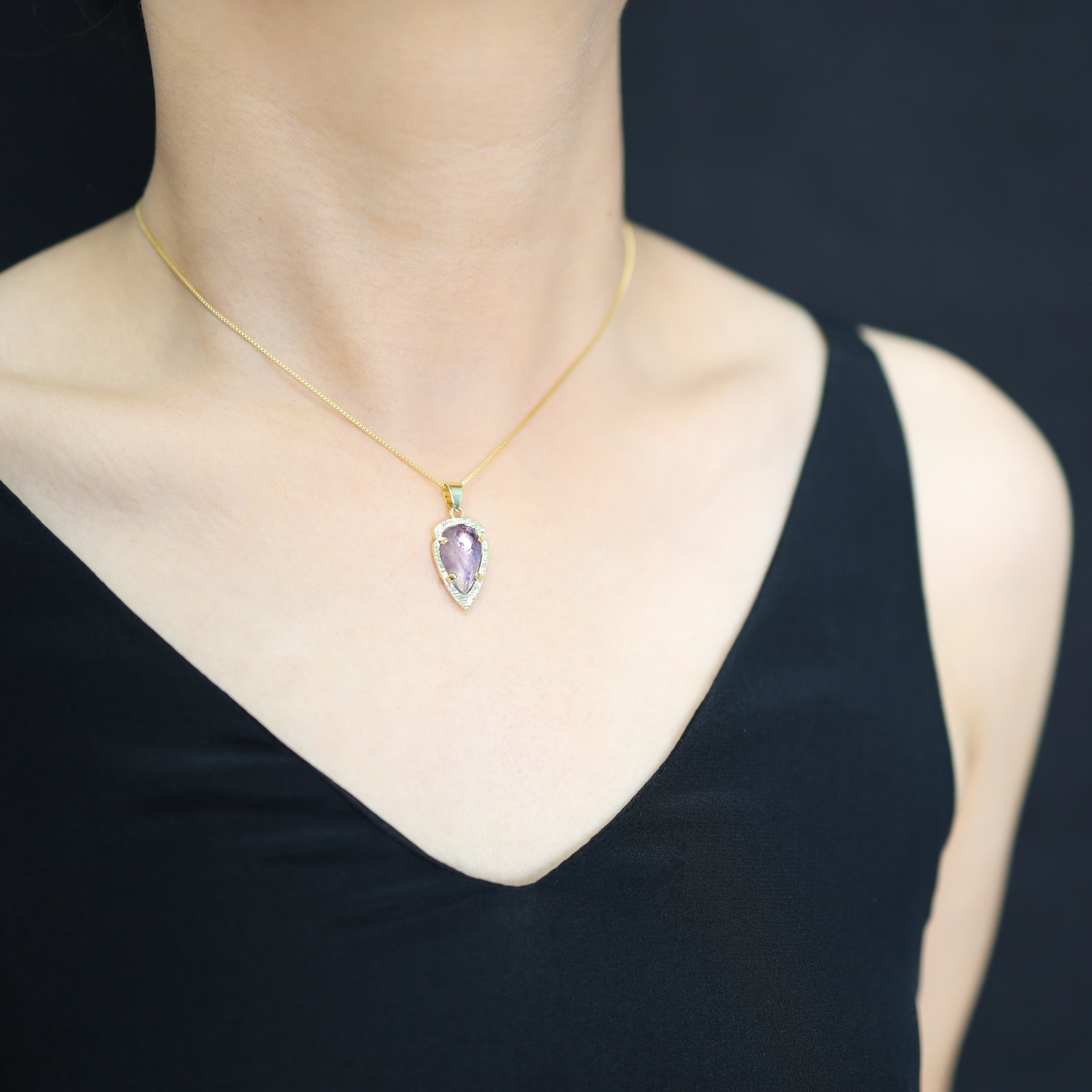 Collier Chaîne Argentée Avec Pendentif Flèche - Idée Cadeau Saint-Valentin