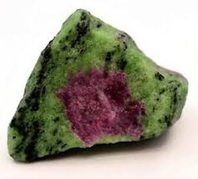 effetti benefici del rubino zoisite