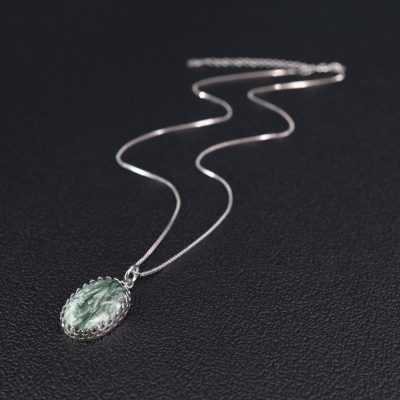 pendentif séraphinite