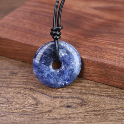 pendentif donut en sodalite
