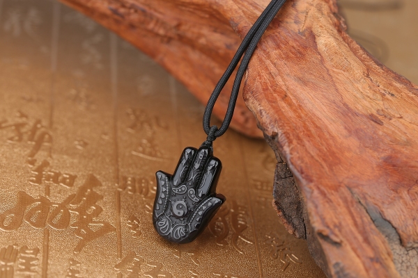 obsidian Hamsa Hand kette