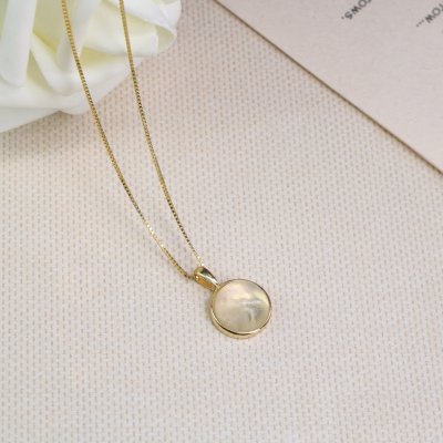 Moonstone round pendant