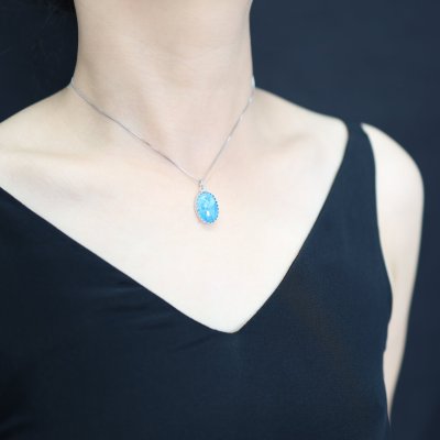 apatite oval necklace