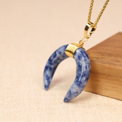 collana con ciondolo lunda di sodalite