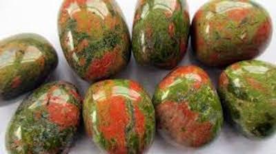benefici unakite