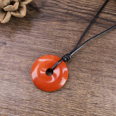 Roter Jaspis kette